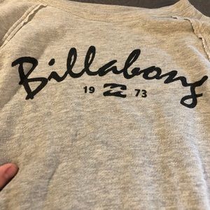 Billabong crewneck!